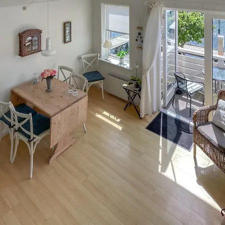 Cozy In With Wifi - G11307 *