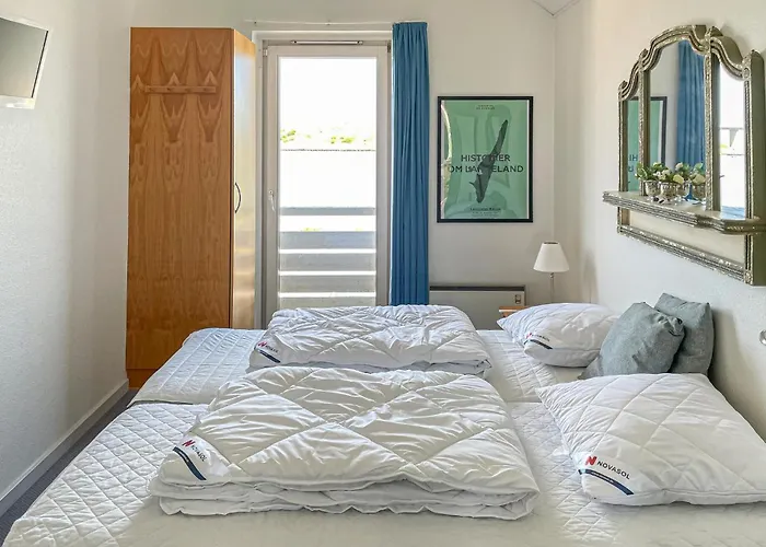 Cozy In With Wifi - G11307 * Rudkobing